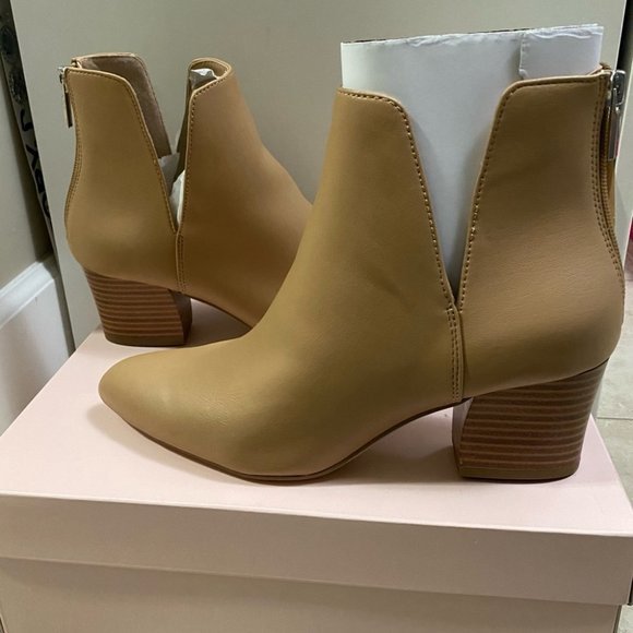 Nude Cut Out Ankle Boots size 8 - Picture 2 of 5